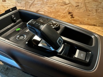 ЦЕНТРАЛЬНЫЙ ТУННЕЛЬ, ПАНЕЛЬ ЗАРЯДКИ CITROEN C5 AIRCROSS