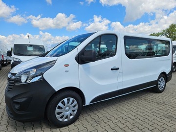 Opel Vivaro B Furgon Long H1 2,9t 1.6 BiTurbo 120KM 2019 OPEL VIVARO LONG 1,6CDTi/120KM DUŻA NAVI KLIMA TEMPOMAT PDC KAMERA HAK, zdjęcie 4