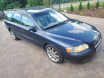 Volvo V70 II 2006 VOLVO V70 2,4 D5 185KM ALU SKÓRA ZADBANY ZAREJESTROWANY