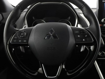 Mitsubishi Eclipse Cross SUV PHEV 2.4 188KM 2023 Mitsubishi Eclipse Cross FV23% PHEV navi kamera360, zdjęcie 20