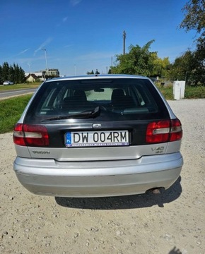 Volvo V40 I 1.9 TD 115KM 2003 Volvo V40 Volvo V40 1.9D 1.9 Diesel 115KM, zdjęcie 5