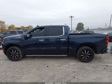 Chevrolet Silverado II 2021 Chevrolet Silverado 2021r,. 4x4, 1500, Crew Cab, High Country 6.2 Benzyna, zdjęcie 3