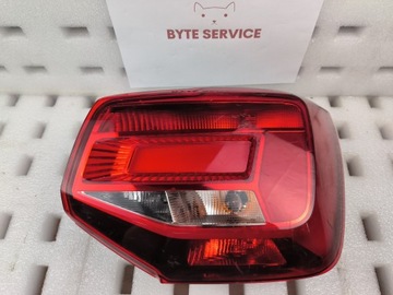 AUDI Q2 Lampa tył Tylna prawa 81A945070B