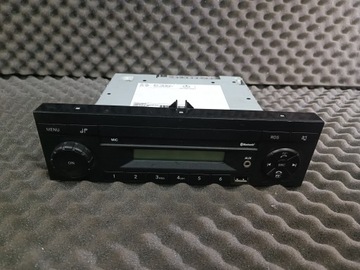 0014460062 RADIO FABRYCZNE MERCEDES ATEGO