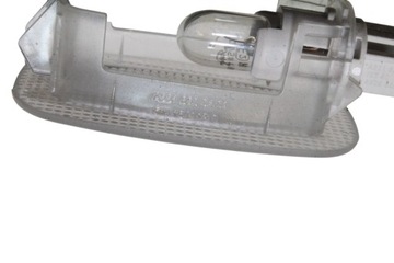 OSVĚTLENÍ VNITŘNÍ MERCEDES-BENZ B (W246, W242) A2218200401 1.8L DIESEL