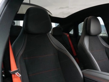 Mercedes CLA C118/X118 2025 MERCEDES-BENZ CLA 200 4-Matic AMG Line 1.5 (163KM) 2025, zdjęcie 9