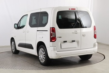 Opel Combo E Kombivan 1.2 Turbo 110KM 2019 Opel Combo 1.2 Turbo, Salon Polska, Serwis ASO, zdjęcie 3