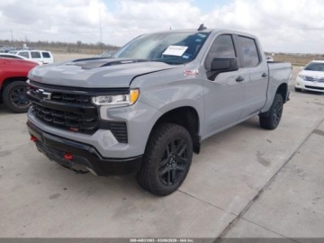 Chevrolet Silverado II 2024 Chevrolet Silverado 1500 Short Bed Lt Trail Boss 2024 2.7 Benzyna 310KM, zdjęcie 1