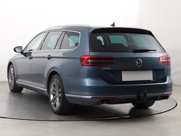 Volkswagen Passat B8 Variant 2.0 TDI BlueMotion SCR 190KM 2018 VW Passat 2.0 TDI, Salon Polska, 187 KM, Automat, zdjęcie 3