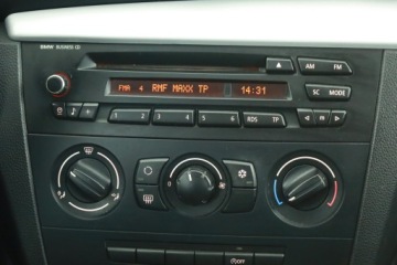 BMW Seria 1 E81/E87 Hatchback 5d E87 2.0 120d 177KM 2007 BMW 1 120d, Salon Polska, Serwis ASO, 174 KM, zdjęcie 8