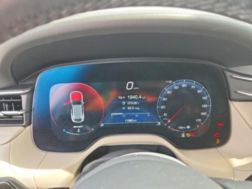 Maserati 2023 Maserati Grecale jasne wnetrze, niski przebieg, mhev 2.0 Benzyna 296KM, zdjęcie 10