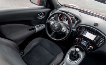 Nissan Juke I SUV Facelifting 1.2 DIG-T (Euro 6) 115KM 2017 Nissan Juke Nissan Juke 1.2 Benzyna 115KM, zdjęcie 23