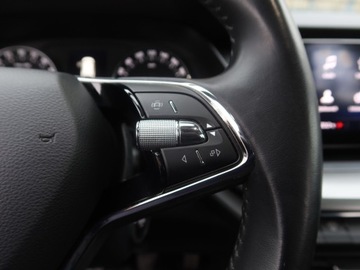 Skoda Octavia IV Kombi 2.0 TDI 115KM 2021 Skoda Octavia 2.0 TDI, Salon Polska, zdjęcie 20