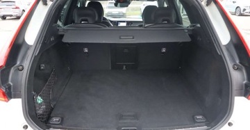 Volvo XC60 II Crossover 2.0 B5 Diesel Mild Hybrid 249KM 2021 Volvo XC 60 B5 Hybrid Benzyna 25014KM AWD R-Design Gwarancja Salon POLSKA, zdjęcie 15