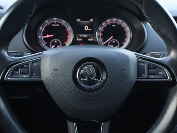 Skoda Octavia III Kombi Facelifting 1.5 TSI ACT 150KM 2019 Skoda Octavia 1.5 TSI, Salon Polska, zdjęcie 16