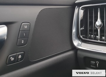 Volvo V60 II  2020 Volvo V60 V60 R-Design | B3 Benzyna | FV23% | Serw, zdjęcie 23