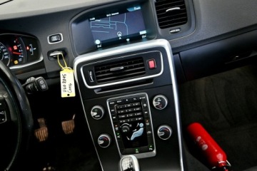 Volvo 2015 Volvo V60 Cross Country 2.0 150KM D3 Skóra Navi, zdjęcie 12