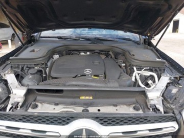 Mercedes GLC C254/X254 2022 Mercedes-Benz GLC 300 4Matic 2022 2.0 Benzyna 255KM, zdjęcie 8