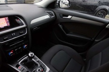 Audi A4 B8 Limousine Facelifting 2.0 TDI 177KM 2012 Audi A4 Limousine 2.0 TDI CR 177 KM, 4x4, Lift, Navi, Biksenon, LED, Zarej, zdjęcie 19