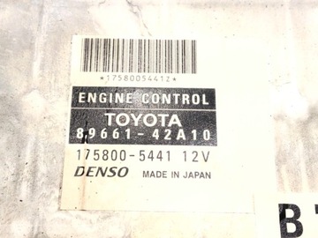 JEDNOTKA MOTORU TOYOTA RAV 4 II 89661-42A10 2.0 116KM 00-05 ŘÍZENÍ