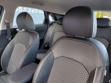 Kia Ceed III 2024 Kia Ceed Automat Navi Kamera Radar LED Asystent pasa Benzyna 120KM, zdjęcie 13