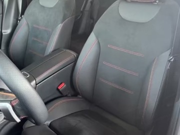 Mercedes GLB SUV 1.3 200 163KM 2025 MERCEDES-BENZ GLB 200 AMG Line Suv 1.3 (163KM) 2025, zdjęcie 3