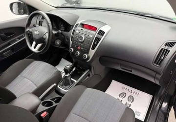 Kia Ceed I SW 1.4 109KM 2009 Kia Ceed Kia Ceed Ceex27d 1.4 Comfort 1.4 Benzyna 109KM, zdjęcie 15