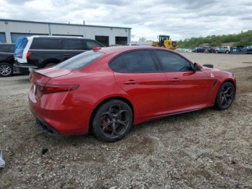 Alfa Romeo Giulia II 2018 Alfa Romeo Giulia Quadrifoglio 2018 2.9 Benzyna 505KM, zdjęcie 3