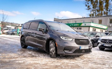 Chrysler Pacifica II 3.6 V6 291KM 2021 Chrysler Pacifica Chrysler Pacifica 3.6 V6 291KM 7-osobowy 3.6 Benzyna, zdjęcie 3