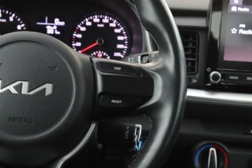 Kia Stonic I Crossover Facelifting 1.0 T-GDI 100KM 2022 Kia Stonic 1.0 T-GDI, Salon Polska, 1. Właściciel, zdjęcie 17