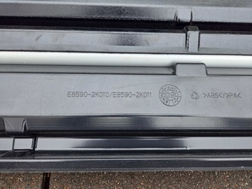 KIA SOUL I POLIČKA KUFRU KOMPLET E8590-2K010 E8590-2K011 08-2013