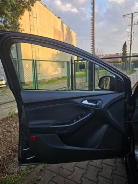 Ford Focus III Kombi Facelifting 1.5 TDCi 120KM 2017 Ford Focus navi grz. fotele grz. kierownica ALU 18 2x kola 1.5, zdjęcie 29