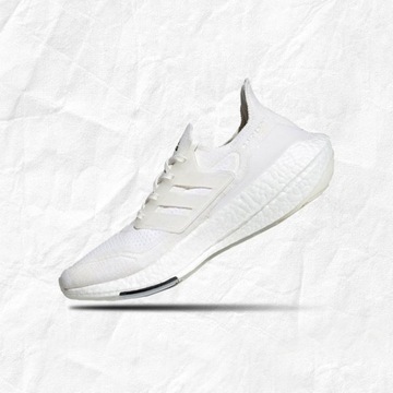 ADIDAS ULTRABOOST