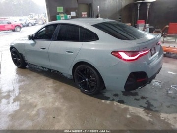 BMW Seria 4 G22-23-26 2022 BMW M4 40I Gran Coupe XDrive 2022 3.0l 3.0 Benzyna 382KM, zdjęcie 4