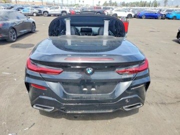 BMW Seria 8 II 2023 BMW Seria 8 BMW serii 8 840i Cabrio z 2023 roku , od ubezpieczalni 3.0, zdjęcie 6