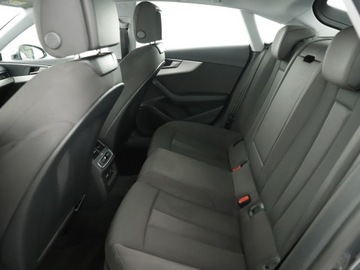 Audi A5 F5 Coupe Facelifting 2.0 40 TDI 204KM 2022 Audi A5 Sportback TDI 204KM 4X4 Automat S-Line Hak, zdjęcie 10