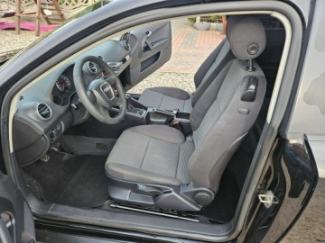 Audi A3 8P Hatchback 3d 1.6 102KM 2005 Audi A3 3-drzwiowe Opłacony Zdrowy Zadbany, zdjęcie 6