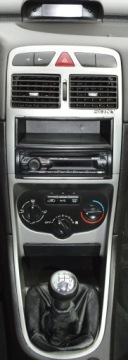 Peugeot 307 I Hatchback 1.6 16V 109KM 2003 PEUGEOT 307 1.6 16V 110 KM, zdjęcie 23