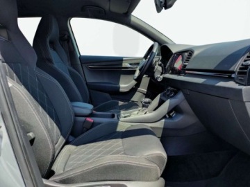 Skoda Karoq Crossover Facelifting 2.0 TDI SCR 150KM 2022 Skoda Karoq Sportline, Hak, Matrix, Kamera 360, ACC, Ambiente, Podgrzewana, zdjęcie 4
