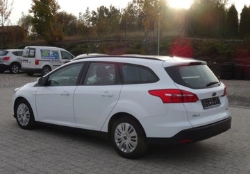 Ford Focus III Kombi Facelifting 1.0 EcoBoost 100KM 2015 Ford Focus 1.0BENZ Bezwypoadkowy Oplacony Super Stan Benzyna 100KM, zdjęcie 7