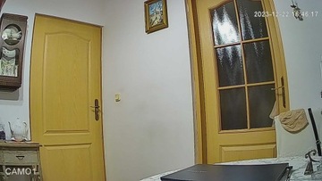 Внутренняя камера FullHD для наблюдения за квартирой.
