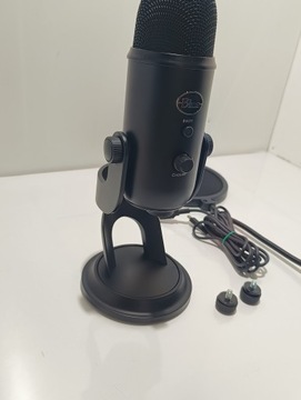 Микрофон Logitech G Blue Yeti Gaming Streaming Kit
