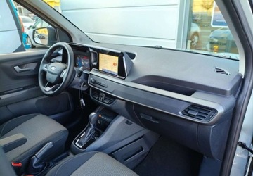 Ford Tourneo Courier II 1.0 EcoBoost 125KM 2025 Ford Tourneo Courier Ford Tourneo Courier 1.0 EcoBoost Trend Benzyna 125KM, zdjęcie 4