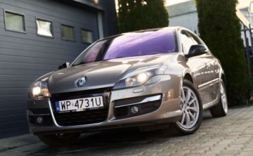 Renault Laguna III Hatchback 2.0T 16v 170KM 2011 Renault Laguna Renault Laguna 2.0 TCe 170 Initiale 2.0 Benzyna 170KM, zdjęcie 36