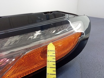 CHEROKEE KL 14-18 SVĚTLO LED PŘEDNÍ LEVÝ 68321887AB