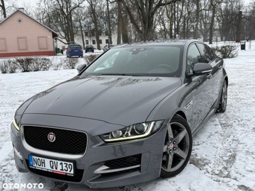 Jaguar XE Sedan 2.0 i4 180KM 2018