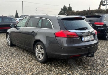 Opel Insignia I Sports Tourer 2.0 CDTI ECOTEC 160KM 2011 Opel Insignia 2011r. 2.0 Diesel 160KM, zdjęcie 2