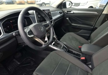 Volkswagen T-Roc I SUV Facelifting 1.5 TSI ACT 150KM 2024 Volkswagen T-Roc 1.5 Benzyna 150KM, zdjęcie 10