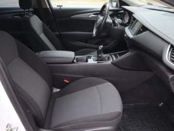 Opel Insignia I Sports Tourer Facelifting 2.0 CDTI Ecotec 170KM 2017 Opel Insignia 2.0 CDTI, Salon Polska, 167 KM, zdjęcie 6