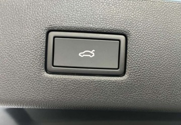 Ford Mondeo V Kombi 2.0 TDCi 150KM 2019 Ford Mondeo Ford Mondeo 2.0 EcoBlue Titanium 2.0 Diesel 150KM, zdjęcie 21